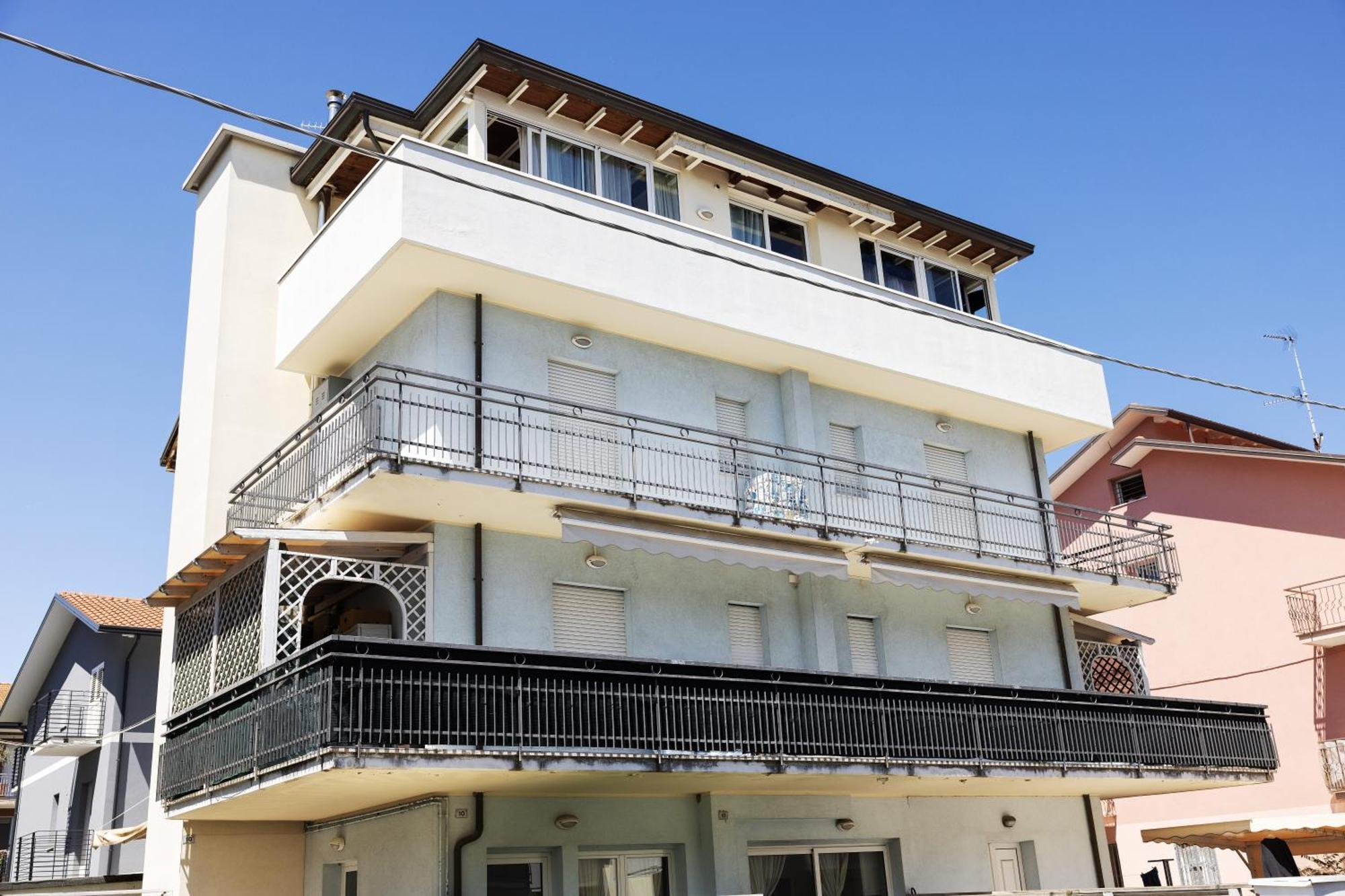 We - Sole Mare, Apartamento Riccione